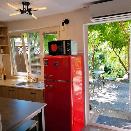 Fuer 2 Personen 1 Kind Ca 35 M In Novi Vinodolski, Adriakueste Kroatien Kvarner Bucht Novi Vinodolski