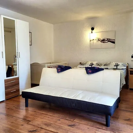 Fuer 2 Personen 1 Kind Ca 35 M In Novi Vinodolski, Adriakueste Kroatien Kvarner Bucht *
