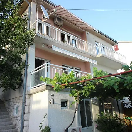 Fuer 2 Personen 1 Kind Ca 35 M In Novi Vinodolski, Adriakueste Kroatien Kvarner Bucht Apartamento *