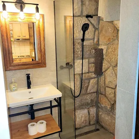 Apartamento Fuer 2 Personen 1 Kind Ca 35 M In Novi Vinodolski, Adriakueste Kroatien Kvarner Bucht